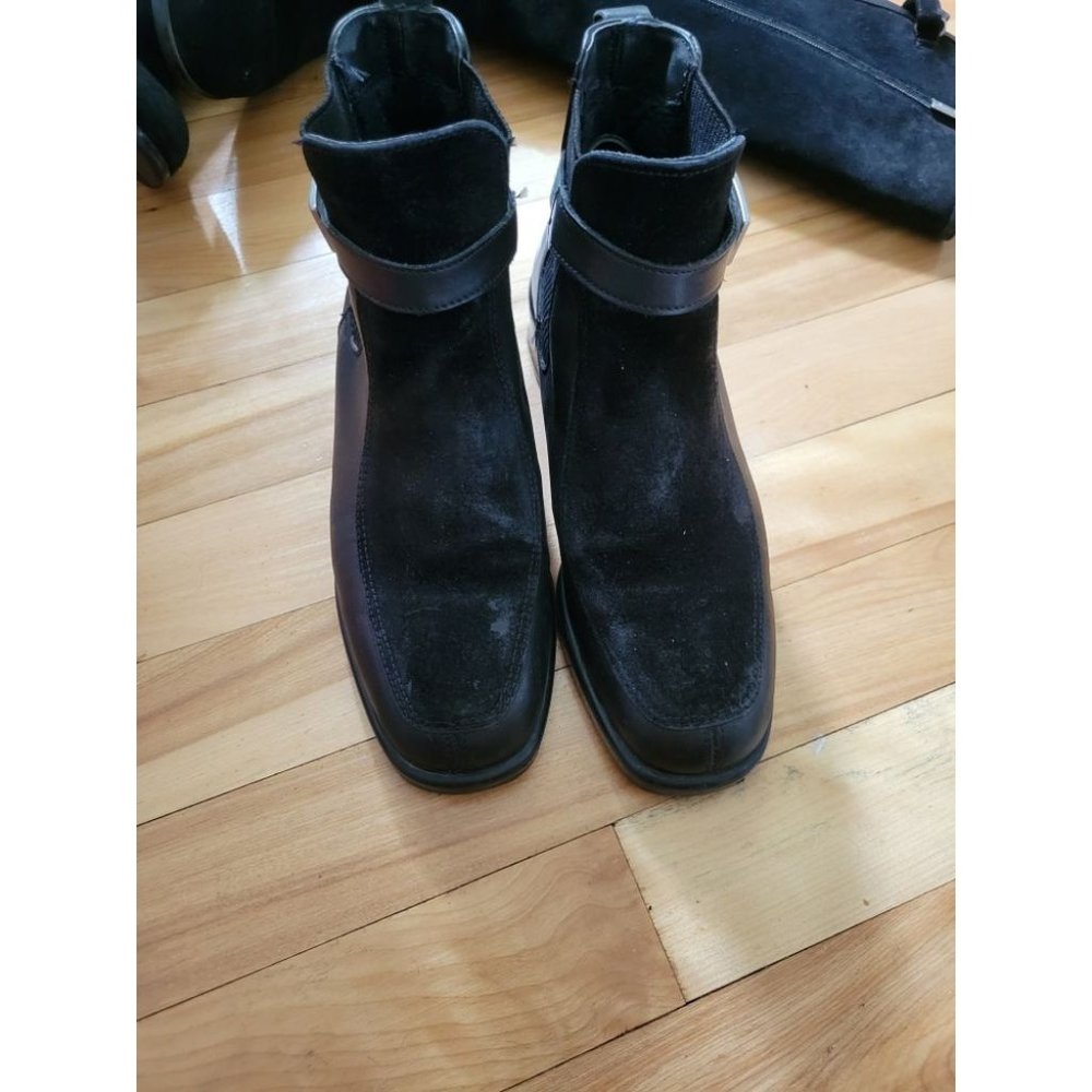 Black Leather Boots